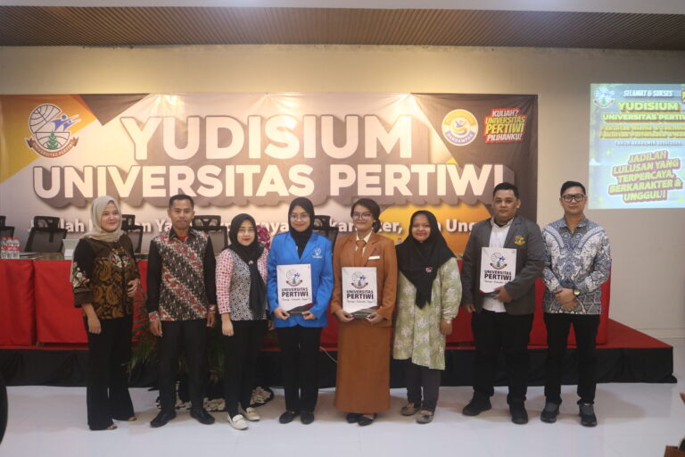 Yudisium Universitas Pertiwi Tahun Akademik 2024/2025 Berlangsung Khidmat di Kampus Bekasi